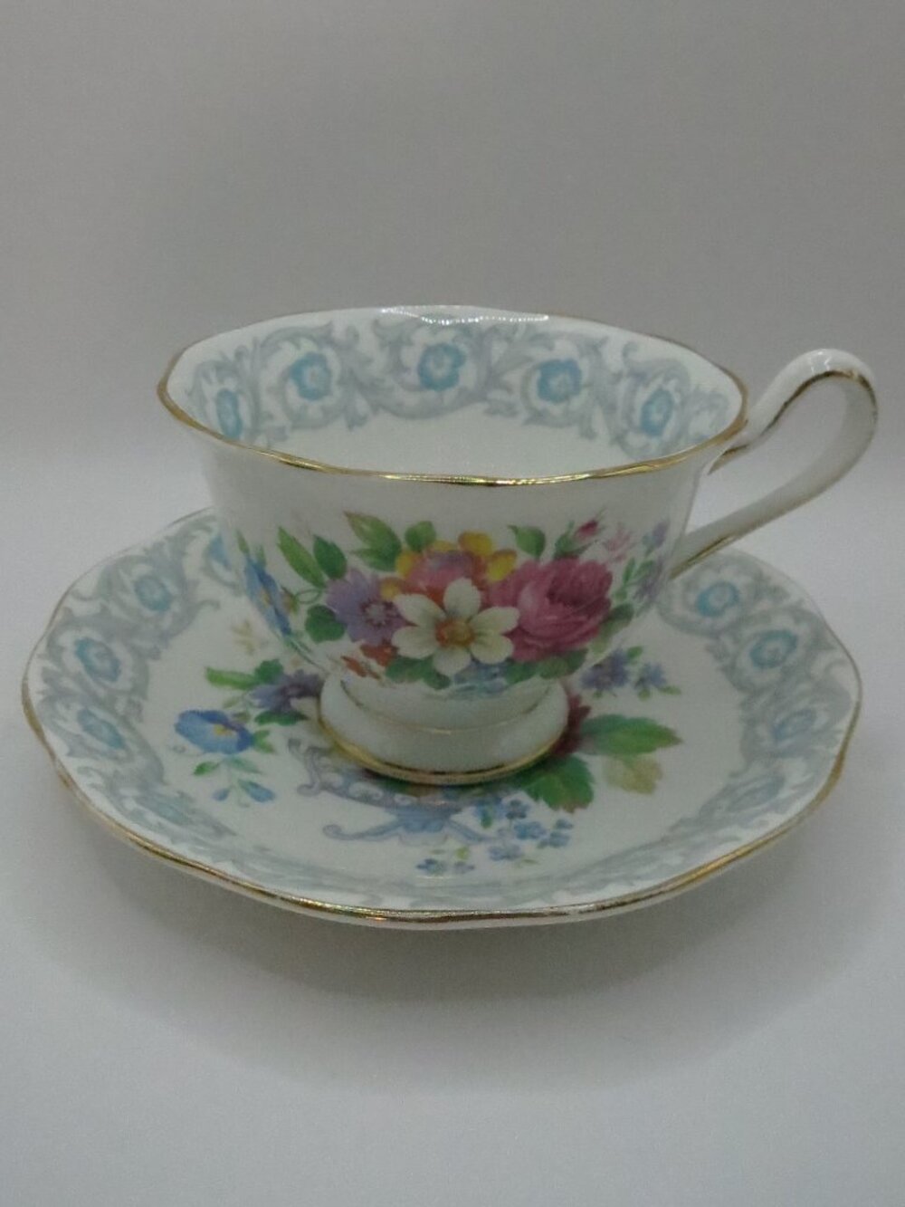 Vintage 1940s Royal Albert Fragrance Teacup & Saucer Pink Rose Rd 839038